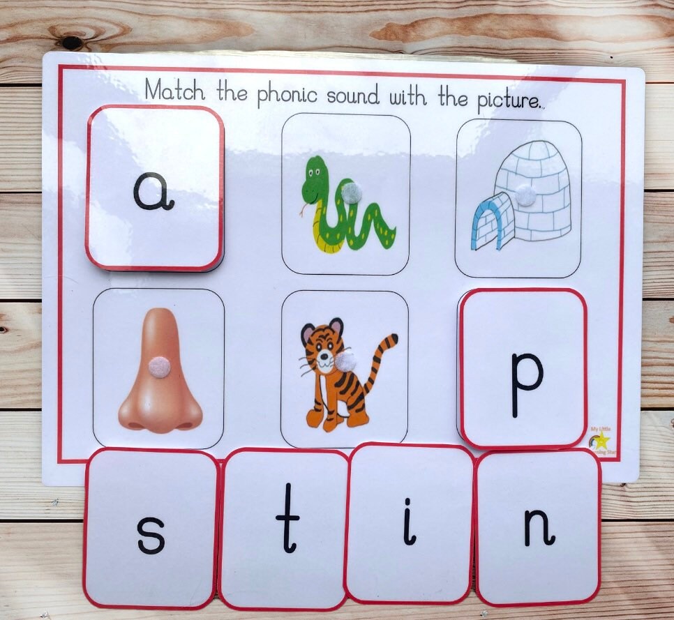 Phase 2 phonics SATPIN activity set